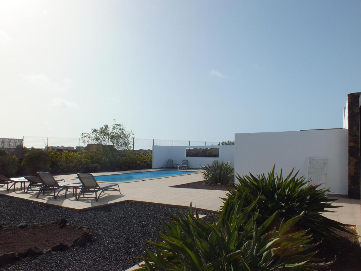 Heated & Shared Pool Villa Matriana 36B, North Shore Villas Ла Олива Екстериор снимка